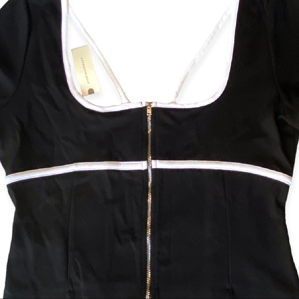 ✨2xHP✨ Anthropologie Maeve 🆕| Sweetheart Ponte Cropped Cutout Top. - Picture 4 of 7